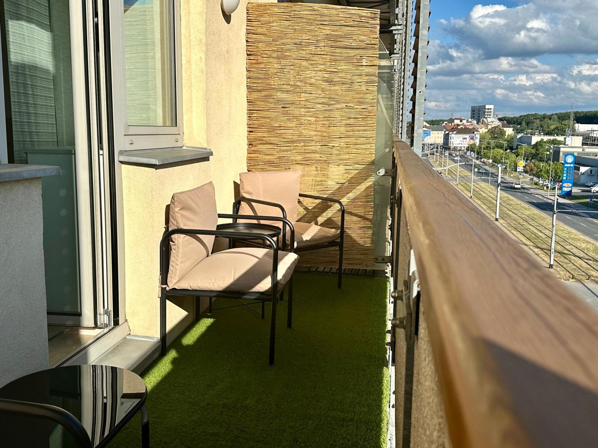Apartment Ceskomoravska - O2 Arena פראג מראה חיצוני תמונה